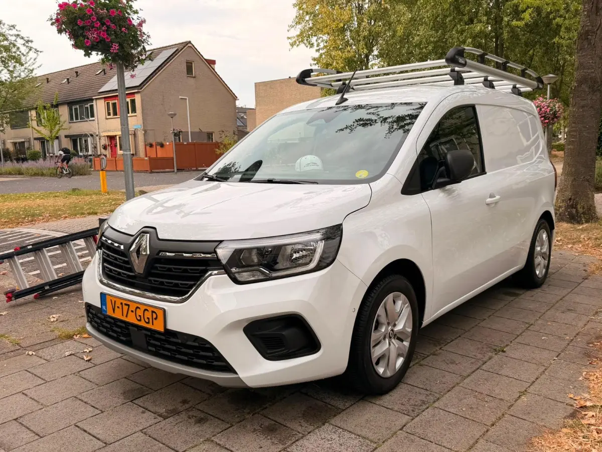 L1 Blue dCi 95 Luxe | Trekhaak | Ramen achter | Imperiaal |