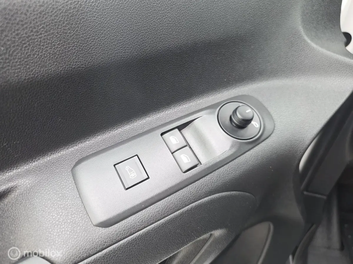 bestel 1.6 BlueHDI 100 Business XL S&S