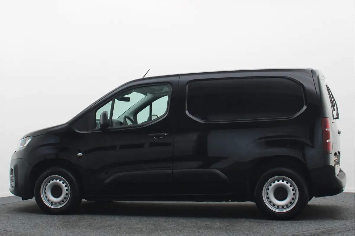 1.6 BlueHDI Club 3-Zits, Airco, Cruise, Apple Carplay, Bluetooth, Elektrische Ramen, PDC