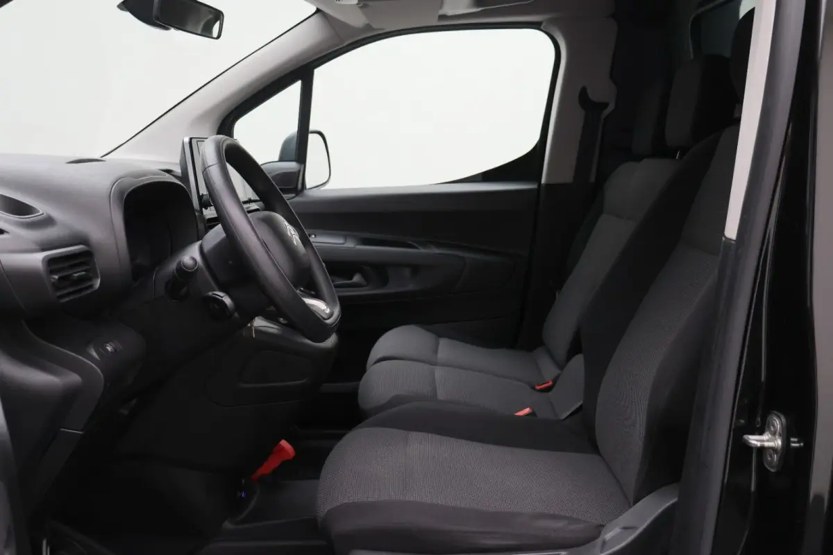 1.6 BlueHDI Club 3-Zits, Airco, Cruise, Apple Carplay, Bluetooth, Elektrische Ramen, PDC
