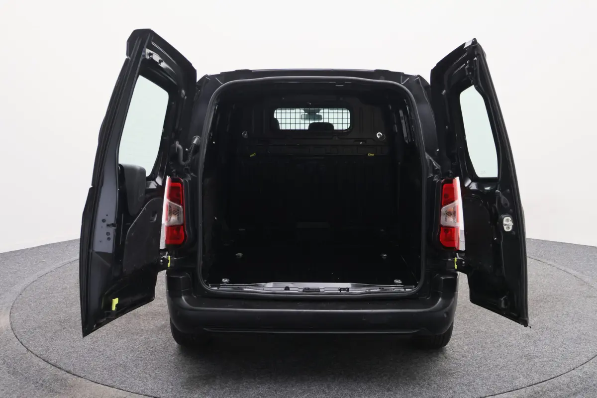 1.6 BlueHDI Club 3-Zits, Airco, Cruise, Apple Carplay, Bluetooth, Elektrische Ramen, PDC