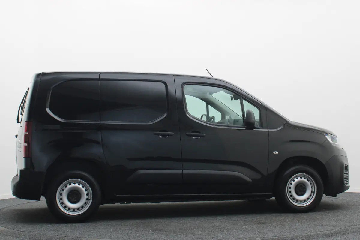 1.6 BlueHDI Club 3-Zits, Airco, Cruise, Apple Carplay, Bluetooth, Elektrische Ramen, PDC