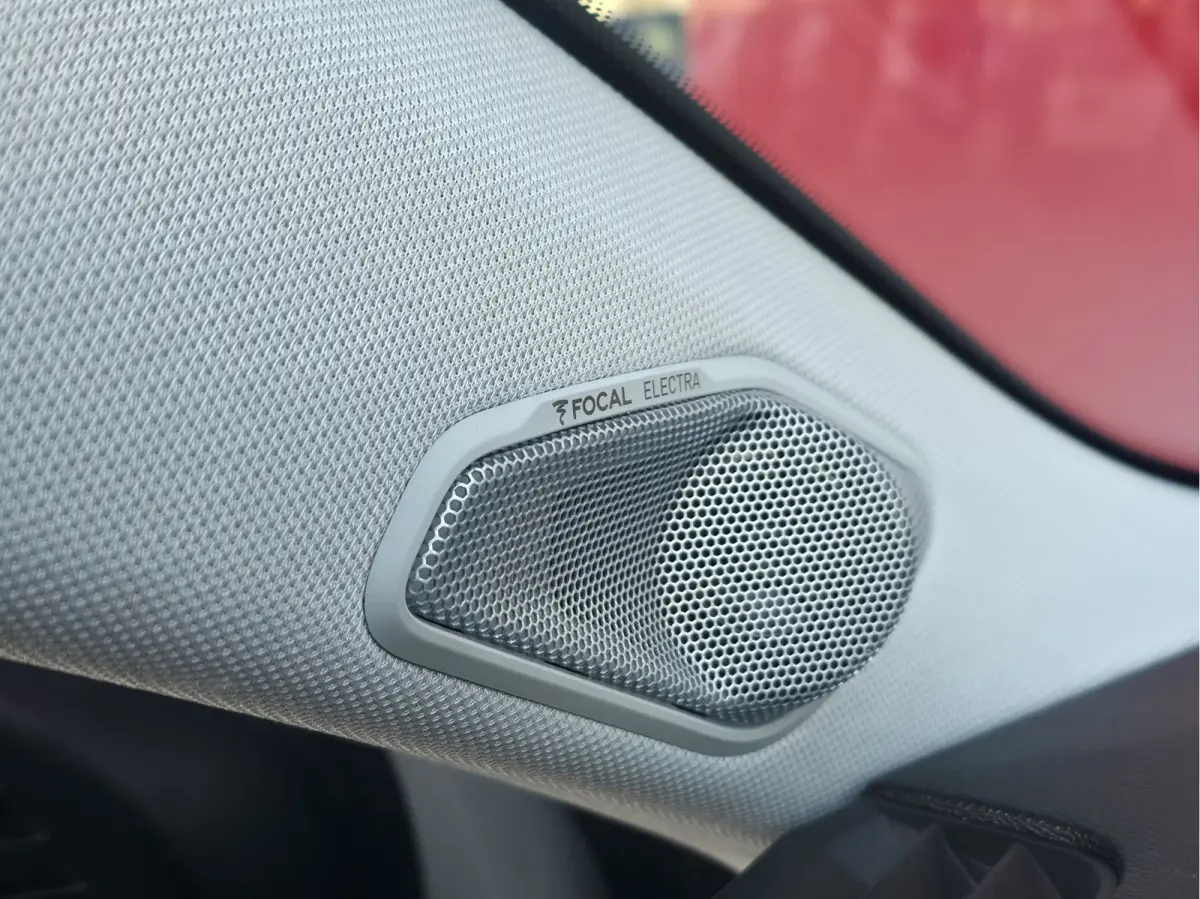 1.2 PureTech Performance Line | Premium Hifi | Camera voor + achter | 19" velgen
