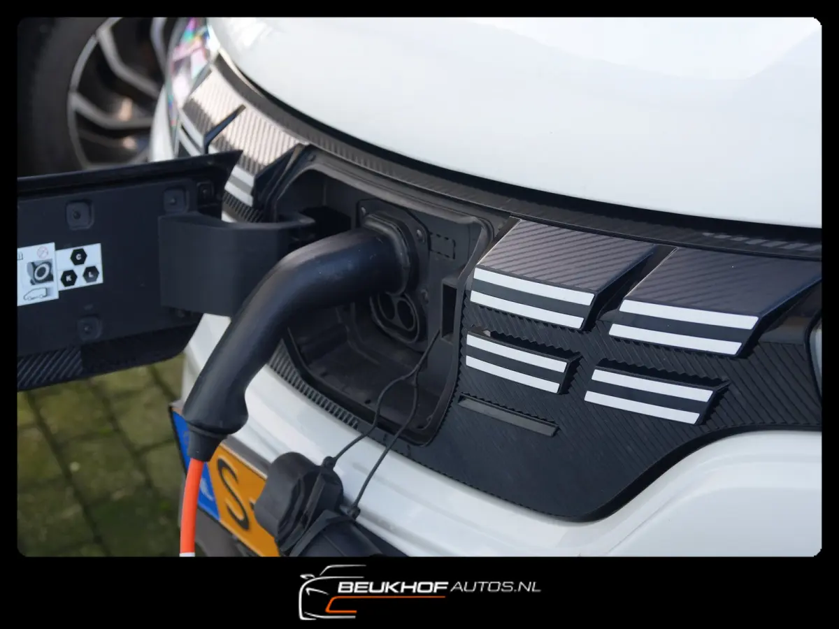 Expression 27 kWh Camera Leer Navi Soh 91.5%