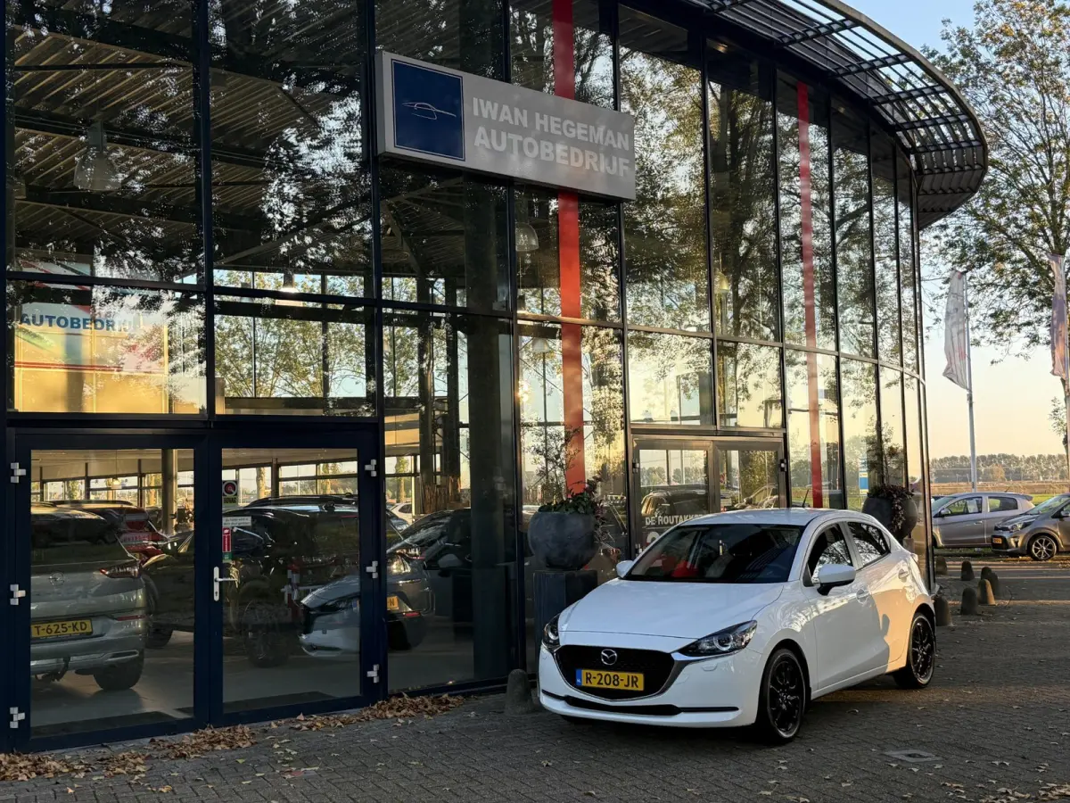 1.5 Skyactiv-G Comfort | Airconditioning | Apple Carplay | Cruise Control | Parkeersensoren | Licht metalen velgen