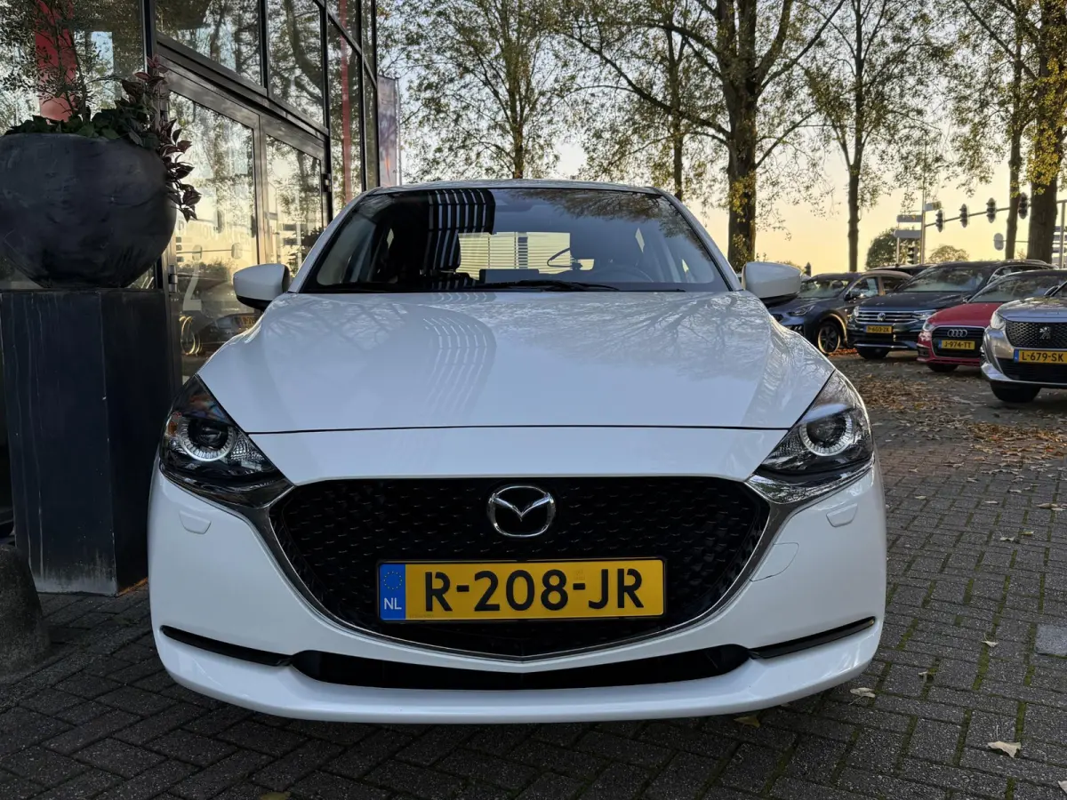 1.5 Skyactiv-G Comfort | Airconditioning | Apple Carplay | Cruise Control | Parkeersensoren | Licht metalen velgen