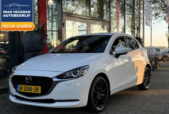 1.5 Skyactiv-G Comfort | Airconditioning | Apple Carplay | Cruise Control | Parkeersensoren | Licht metalen velgen