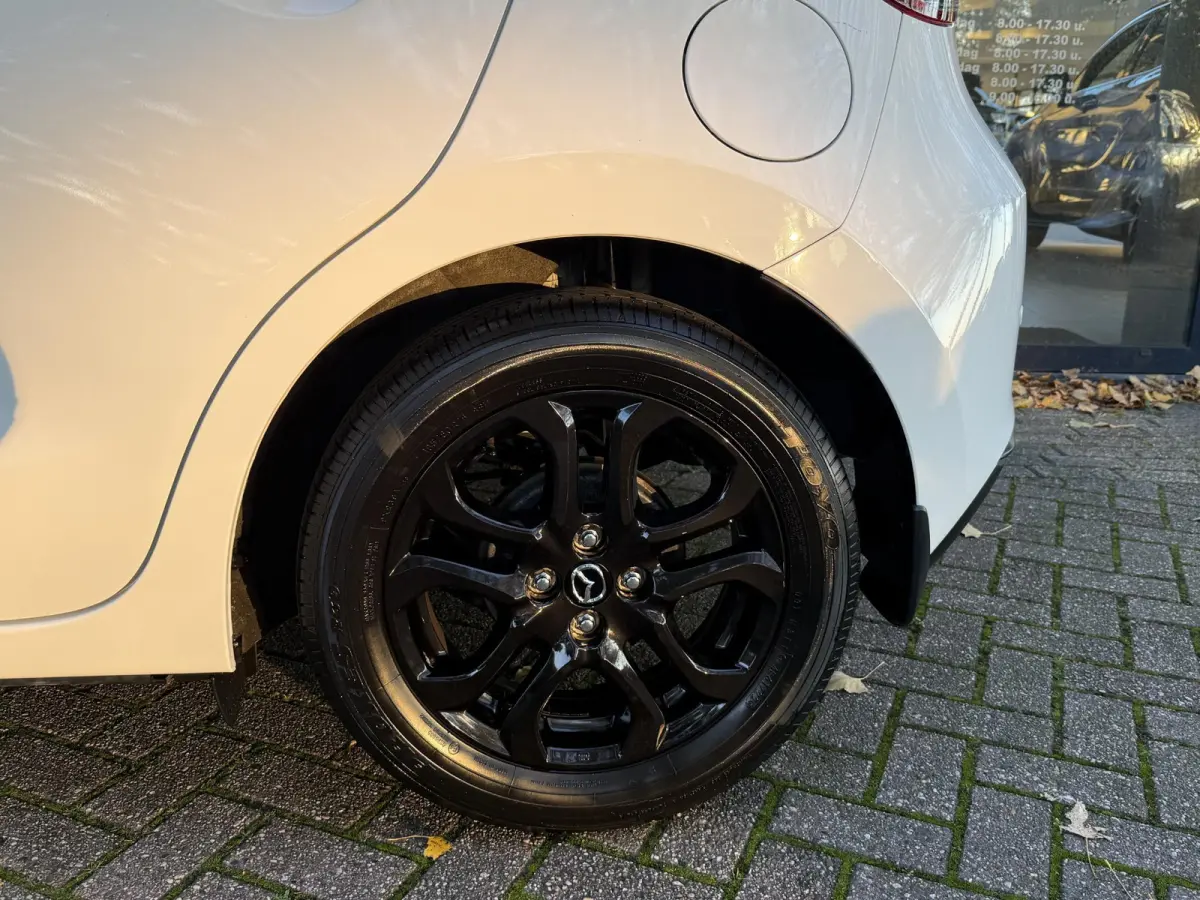 1.5 Skyactiv-G Comfort | Airconditioning | Apple Carplay | Cruise Control | Parkeersensoren | Licht metalen velgen