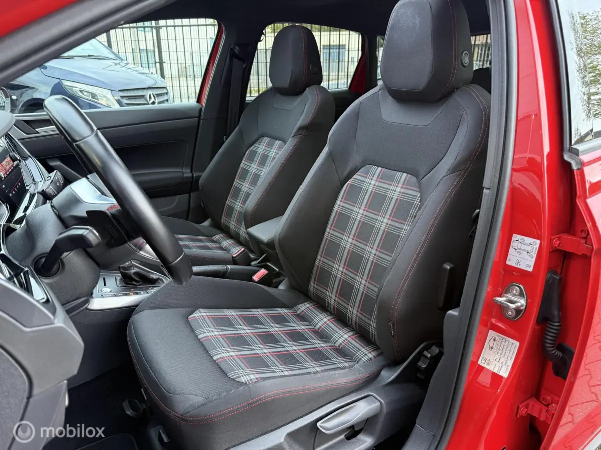 2.0 TSI GTI / Pano / Carplay