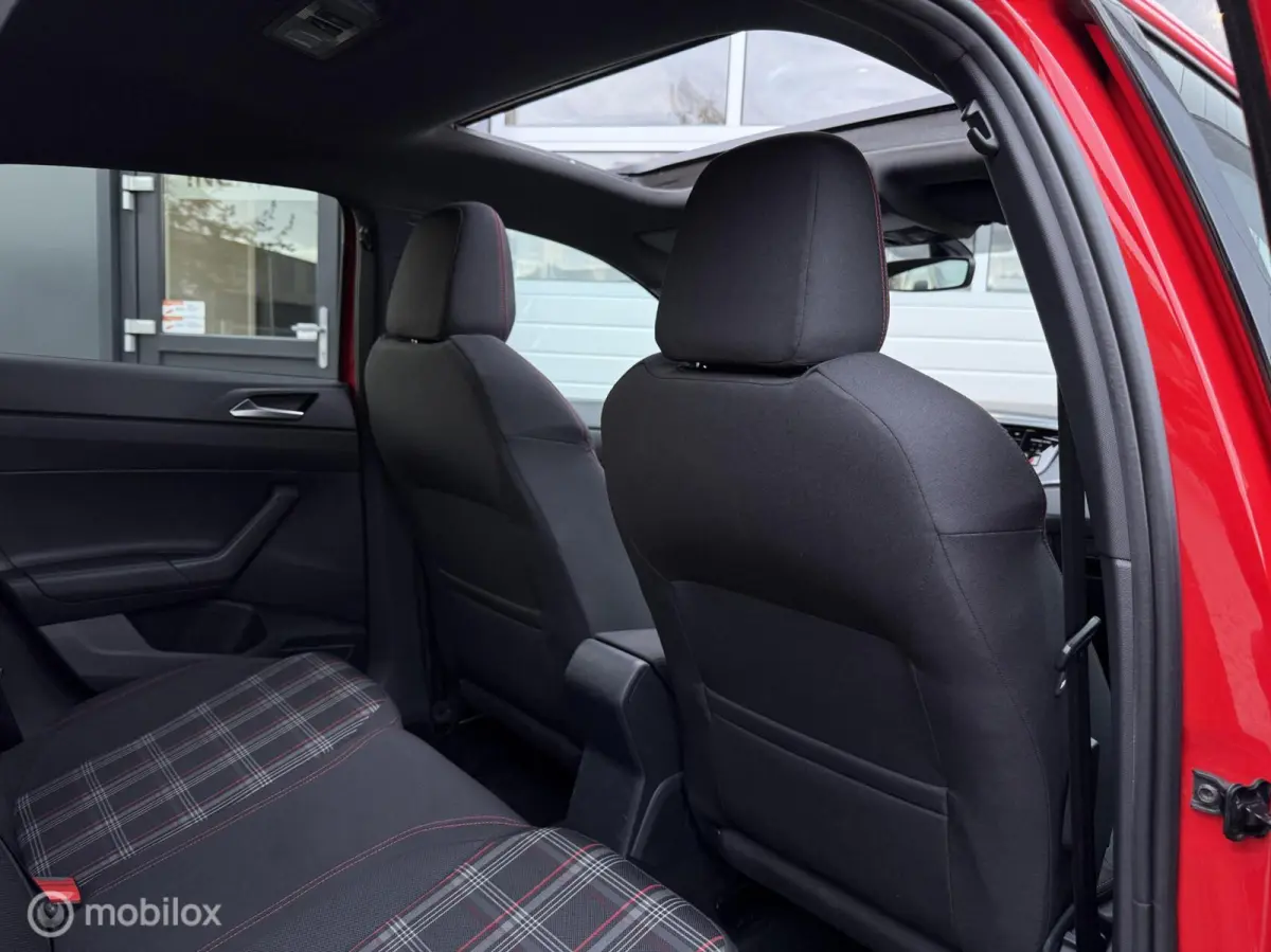 2.0 TSI GTI / Pano / Carplay