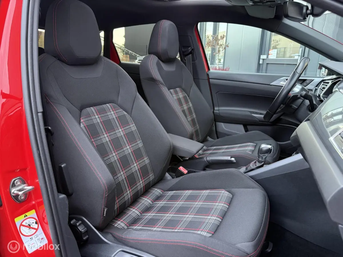2.0 TSI GTI / Pano / Carplay