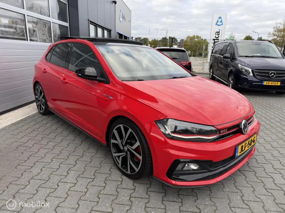 2.0 TSI GTI / Pano / Carplay