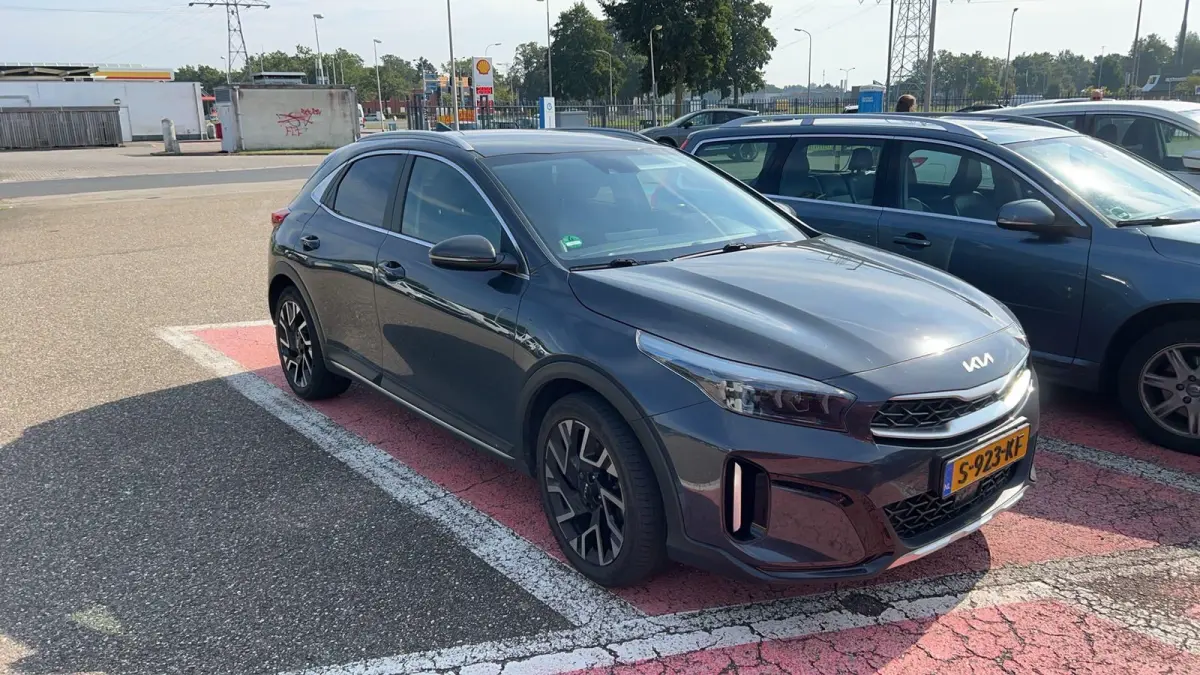 1.0 T-GDi DynamicPlusLine | Stoel- & Stuurverw. | Adaptieve Cruise Control | Achteruitrijcamera |