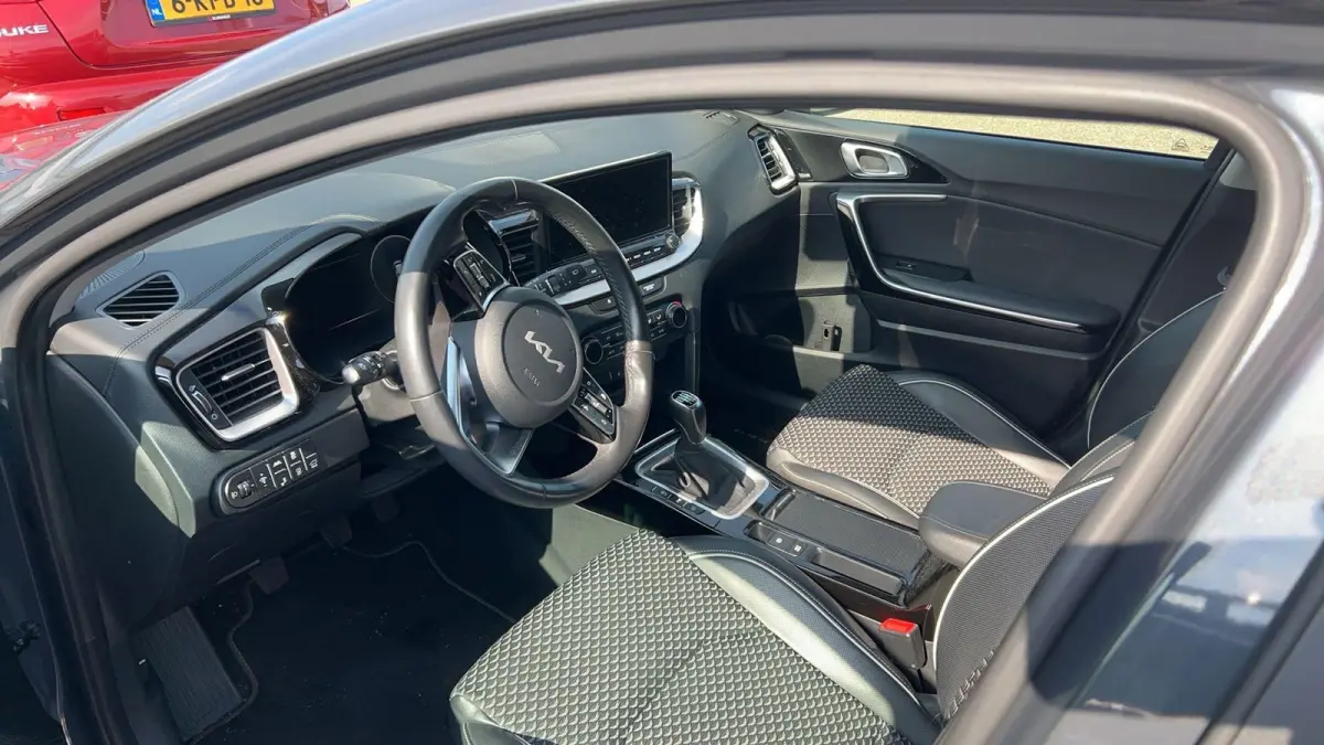 1.0 T-GDi DynamicPlusLine | Stoel- & Stuurverw. | Adaptieve Cruise Control | Achteruitrijcamera |