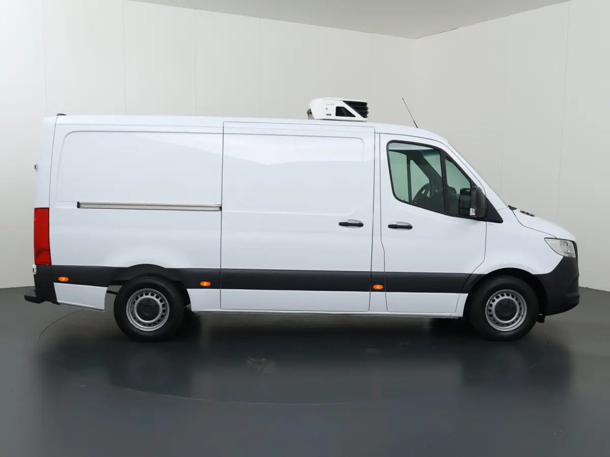 315 CDI | AUT. | L2 H1 | KOELWAGEN | PARKEERCAMERA | STOELVERWARMING | OPSTAPTREDE | CARRIER KOELINSTALLATIE | TACHOGRAAF | CERTIFIED