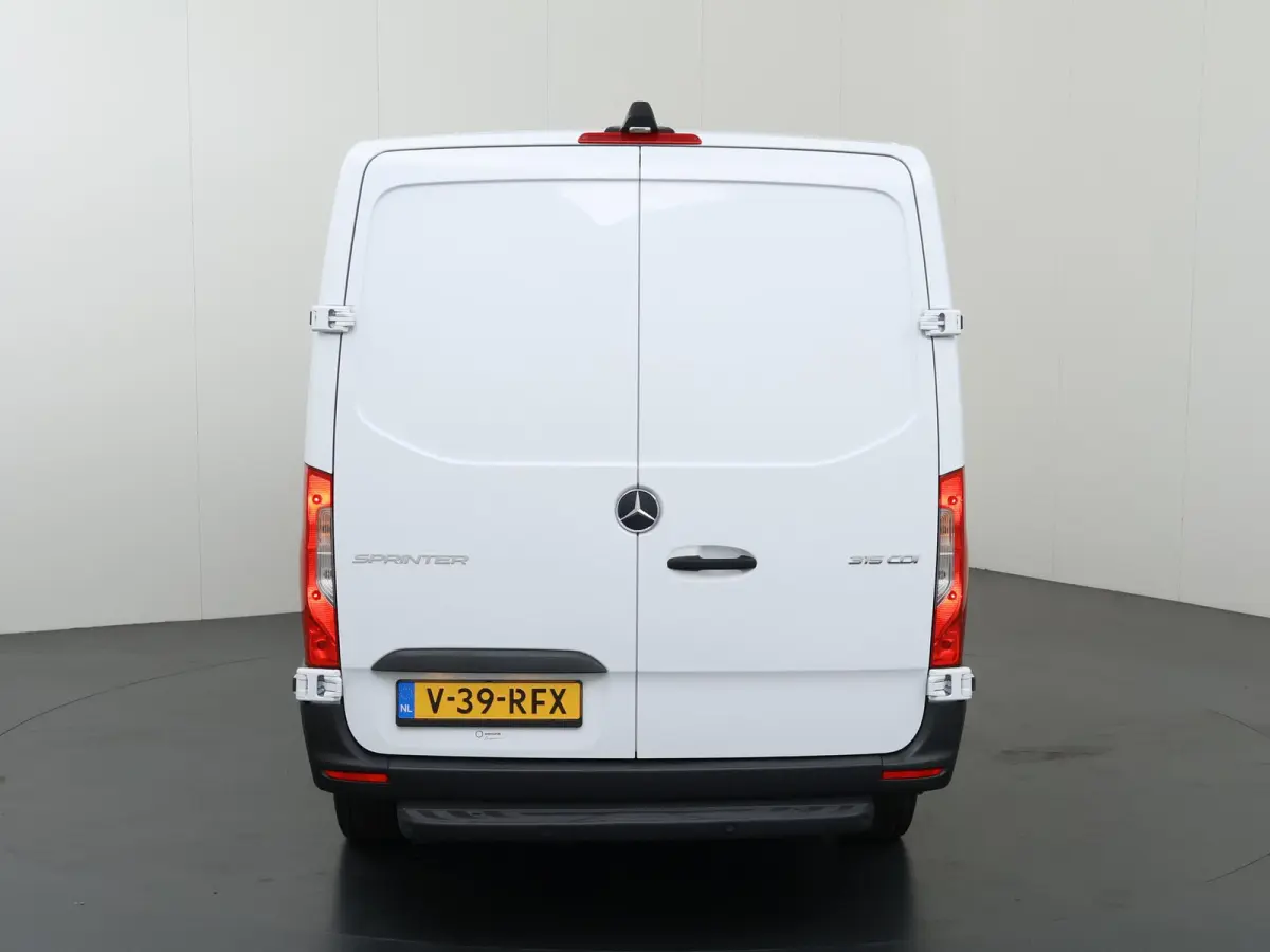 315 CDI | AUT. | L2 H1 | KOELWAGEN | PARKEERCAMERA | STOELVERWARMING | OPSTAPTREDE | CARRIER KOELINSTALLATIE | TACHOGRAAF | CERTIFIED