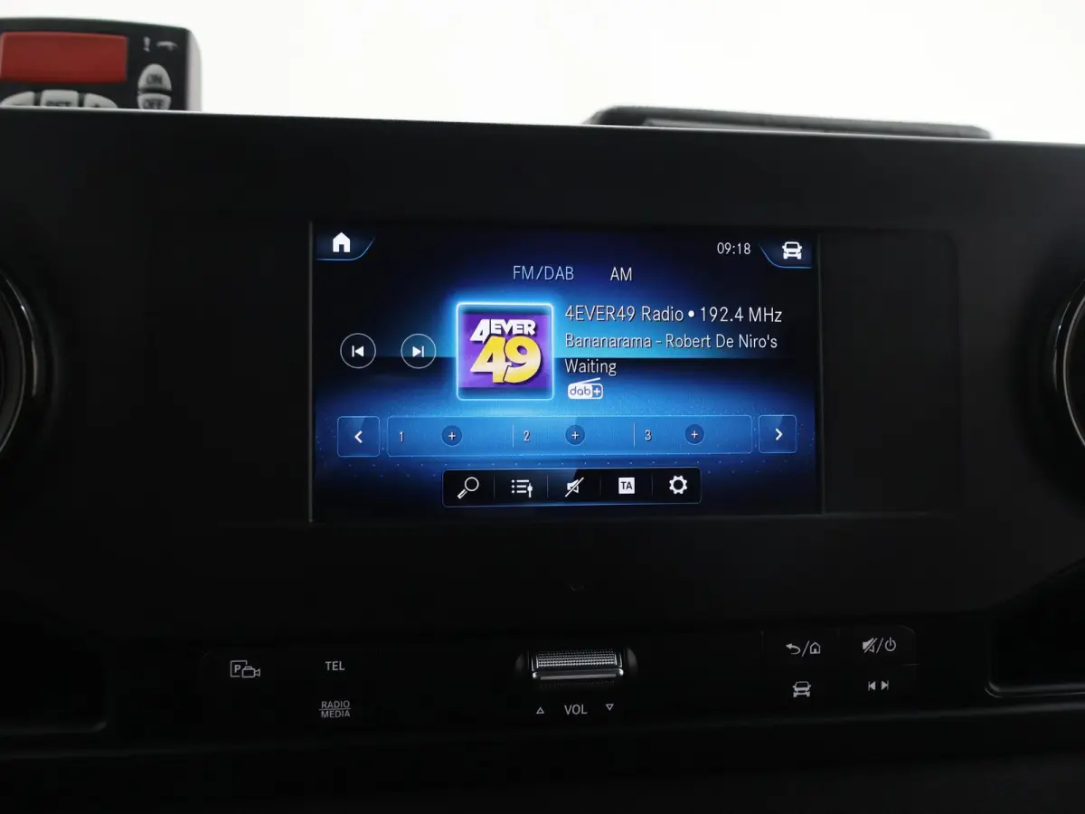 315 CDI | AUT. | L2 H1 | KOELWAGEN | PARKEERCAMERA | STOELVERWARMING | OPSTAPTREDE | CARRIER KOELINSTALLATIE | TACHOGRAAF | CERTIFIED