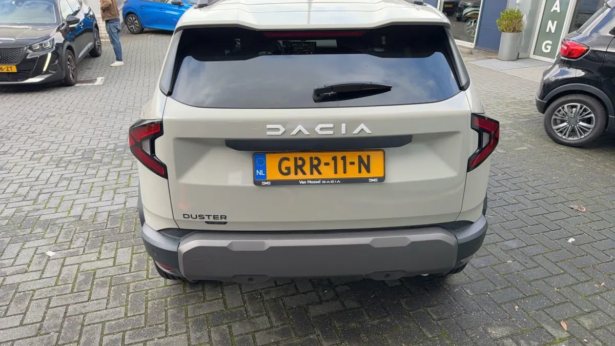 journey hybrid 140 | Achteruitrijcamera | Navigatie |