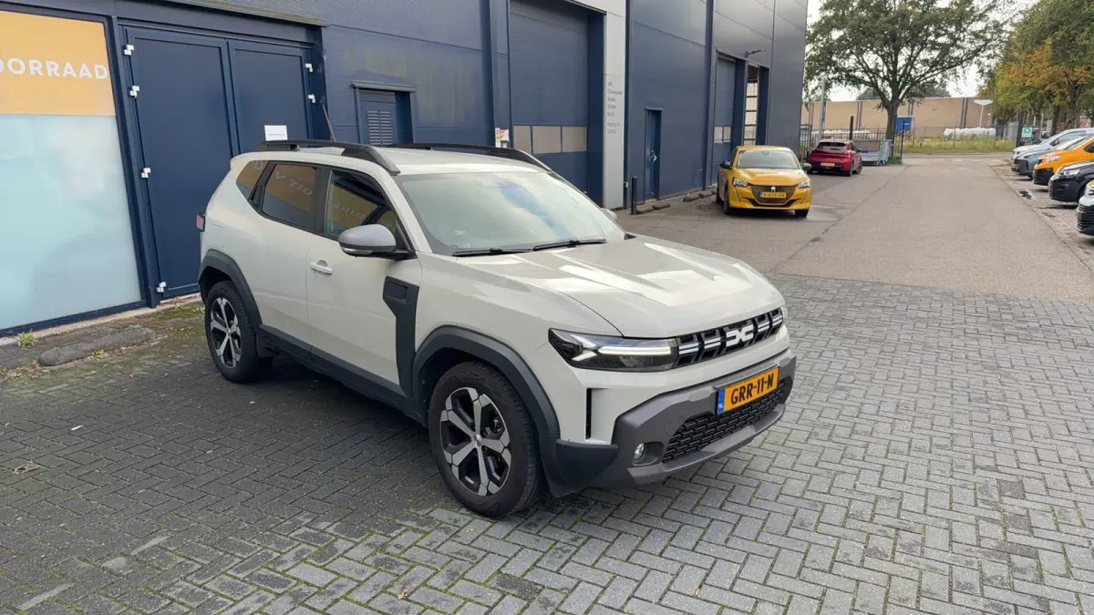 journey hybrid 140 | Achteruitrijcamera | Navigatie |