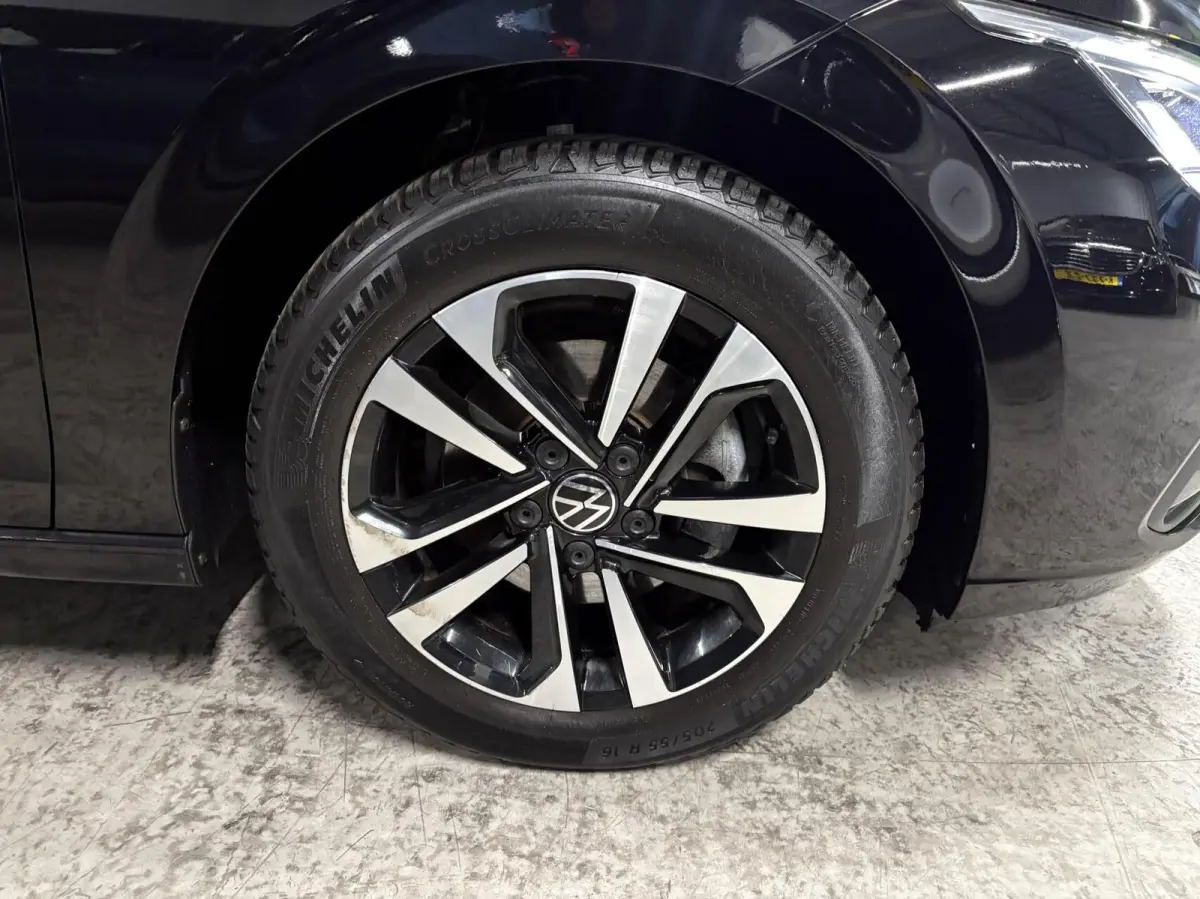 1.0 TSI Life Business