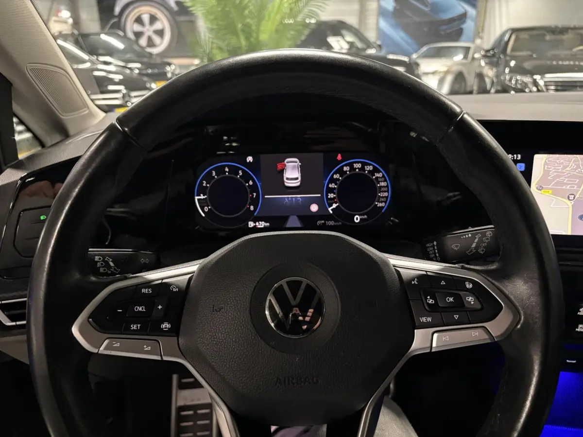 1.0 TSI Life Business