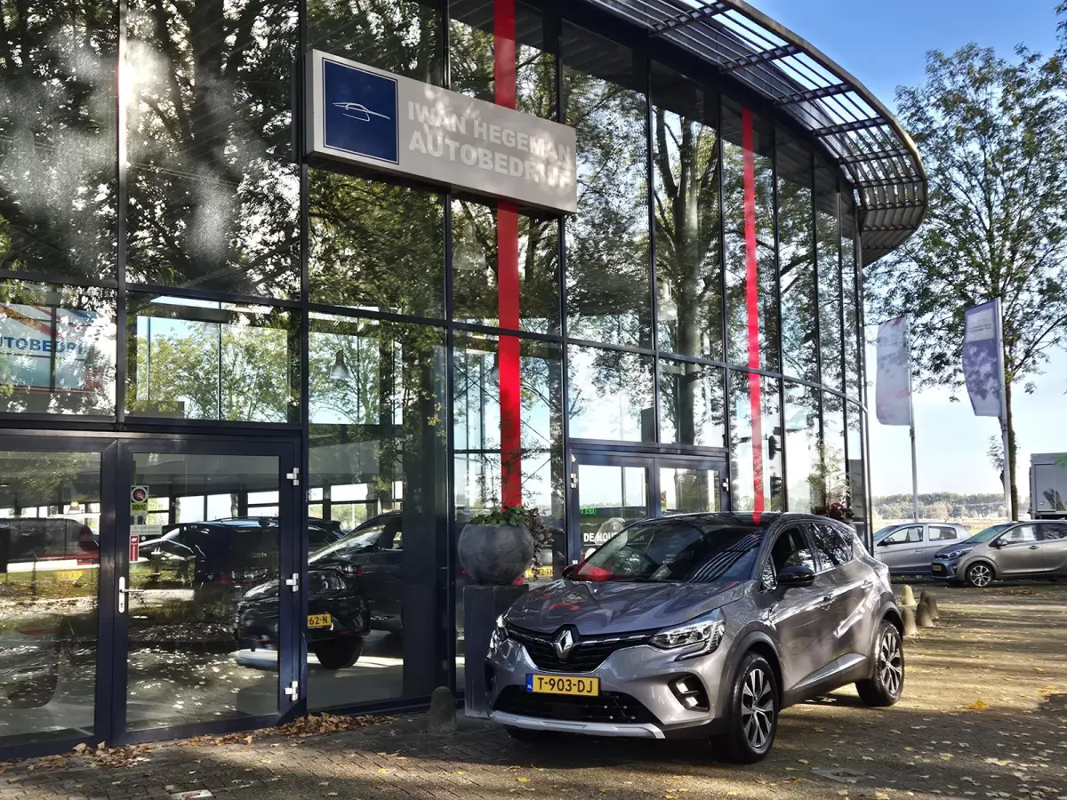 PHEV 1.6 E-Tech Plug-in Hybrid 160 SL Rive Gauche | Trekhaak | Stoelverwarming | Cruise Control | Parkeercamera | Licht metalen velgen