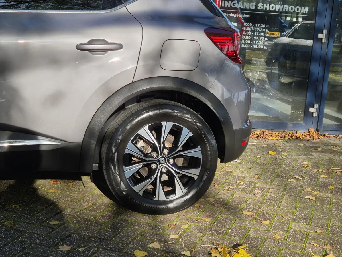 PHEV 1.6 E-Tech Plug-in Hybrid 160 SL Rive Gauche | Trekhaak | Stoelverwarming | Cruise Control | Parkeercamera | Licht metalen velgen
