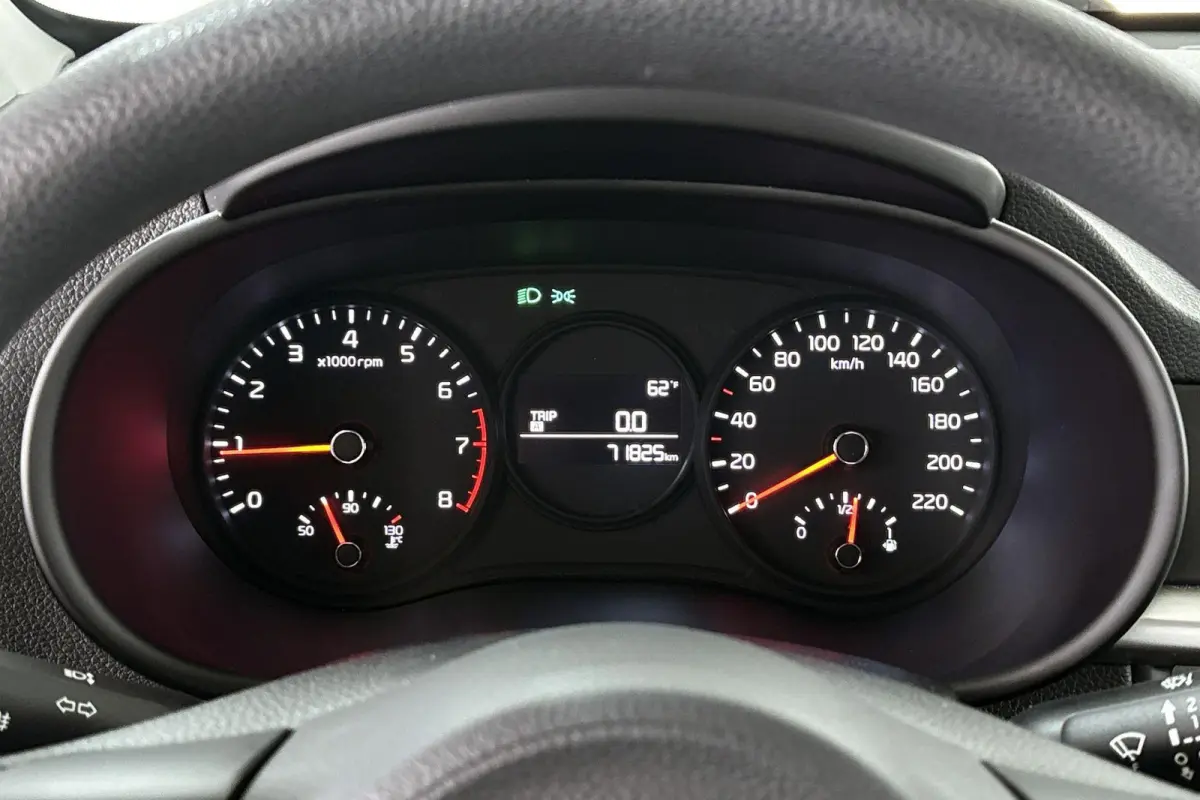 1.0 MPi ComfortLine Airco Bluetooth