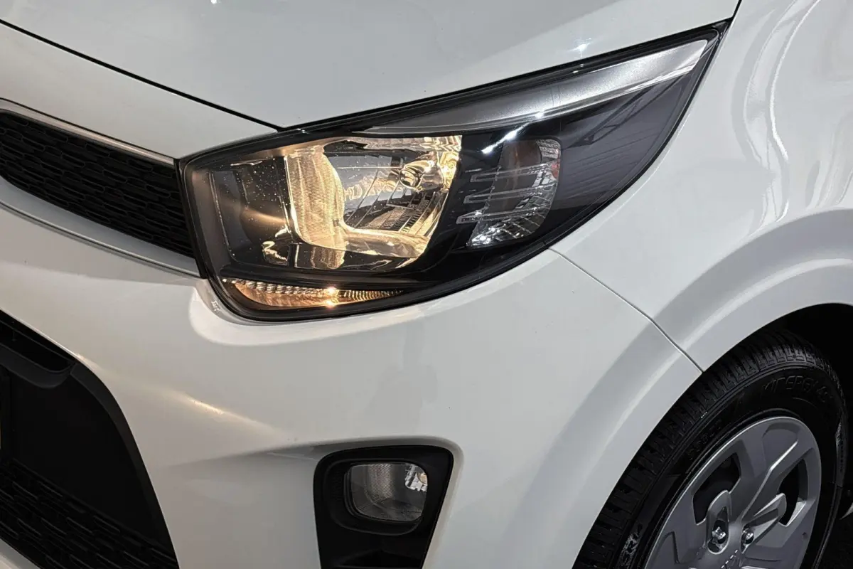 1.0 MPi ComfortLine Airco Bluetooth