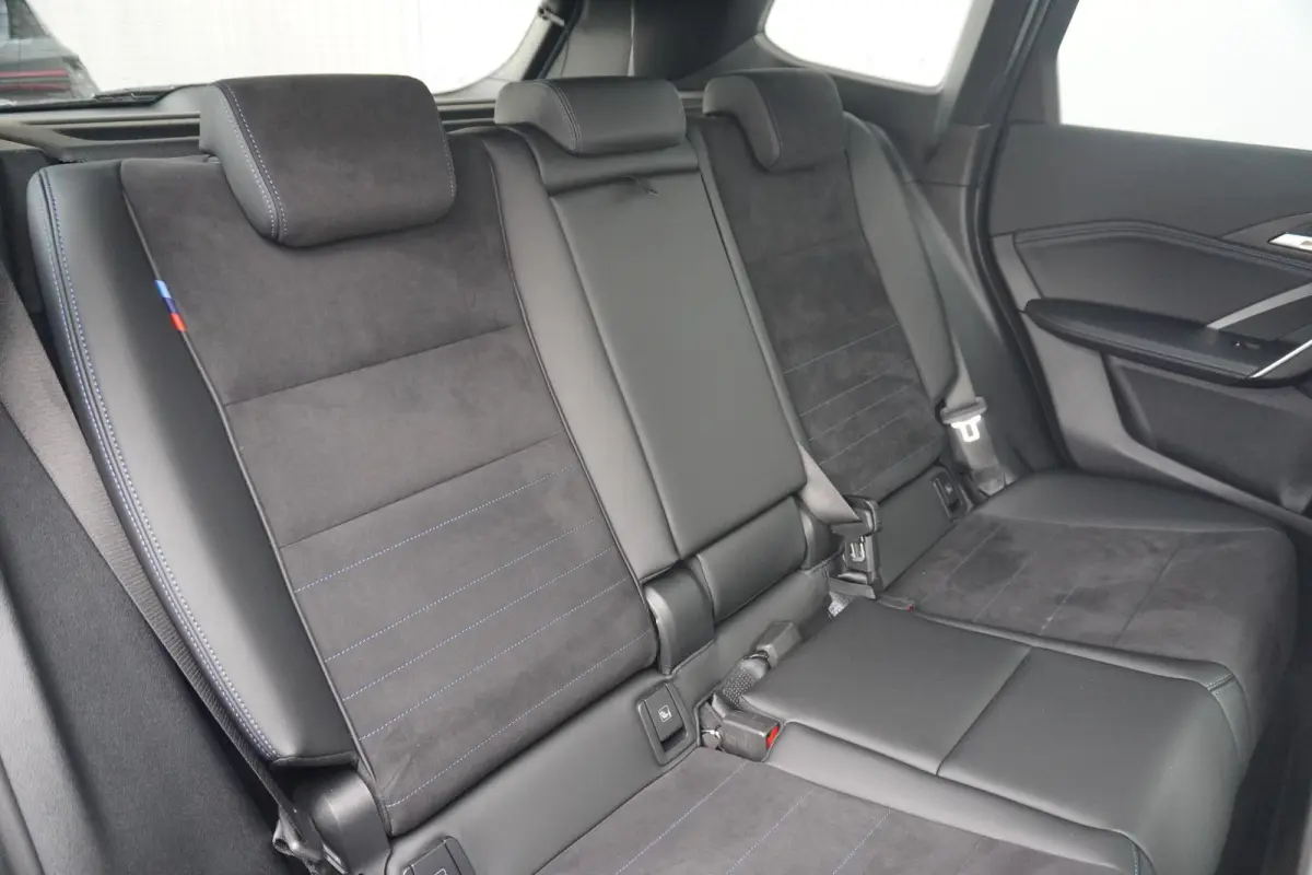 xDrive25e Optimized Edition M Sport | Trekhaak | Schuif-kanteldak | 19 Inch | Adaptieve LED koplampen | Comfort Access