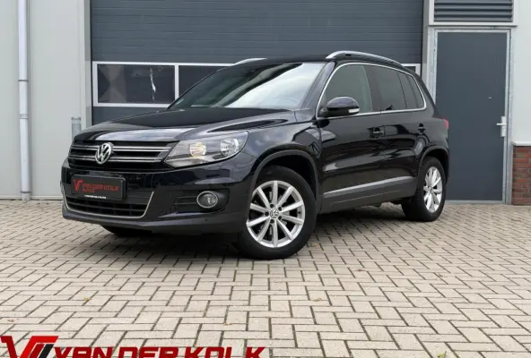 1.4 TSI Sport&Style | Panorama | Camera | Navigatie | Climate | Stoelverwarming | Cruise