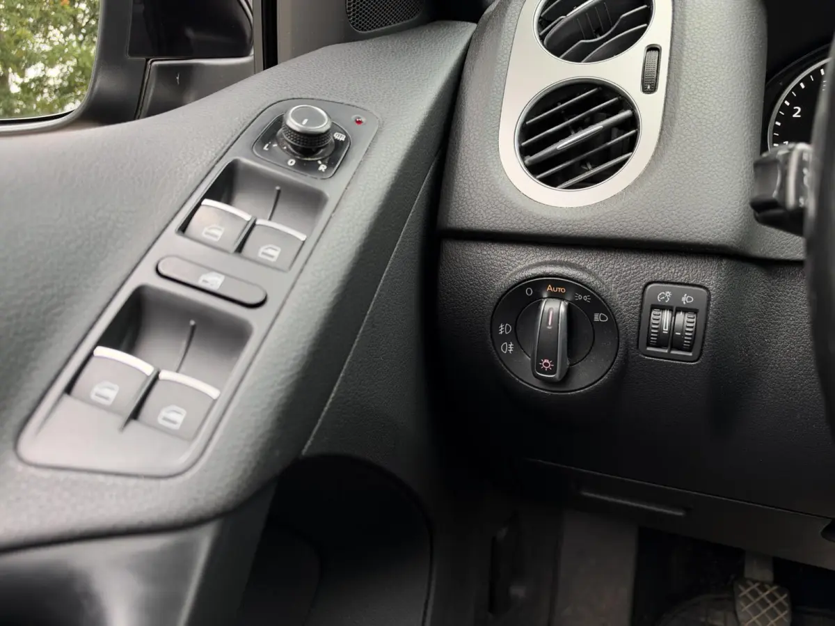 1.4 TSI Sport&Style | Panorama | Camera | Navigatie | Climate | Stoelverwarming | Cruise
