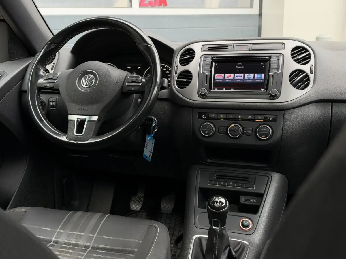 1.4 TSI Sport&Style | Panorama | Camera | Navigatie | Climate | Stoelverwarming | Cruise
