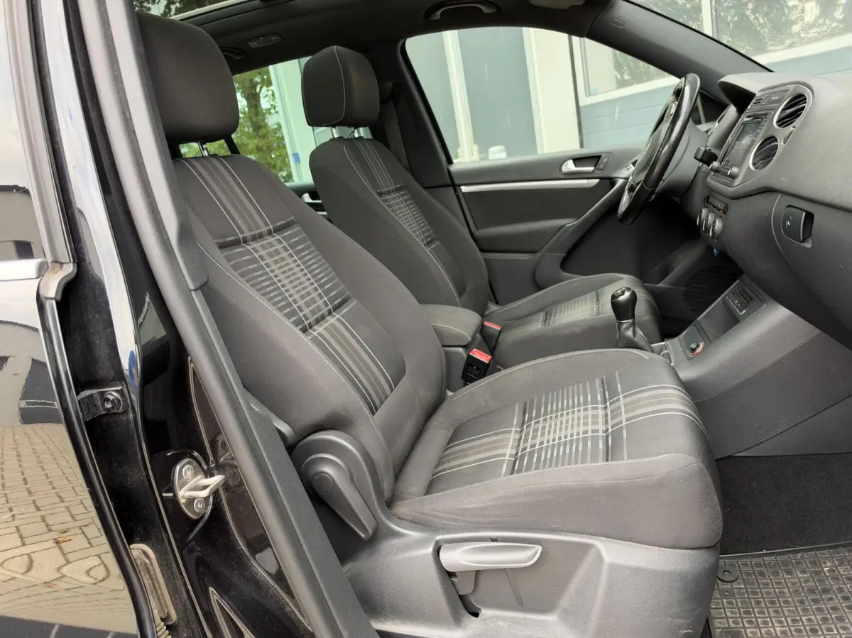 1.4 TSI Sport&Style | Panorama | Camera | Navigatie | Climate | Stoelverwarming | Cruise