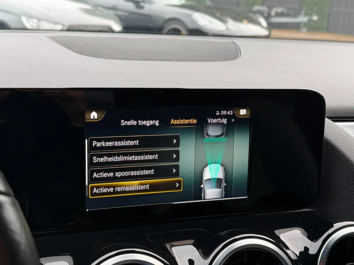 180 Premium Plus LED Navi Stoelverw. Trekh.