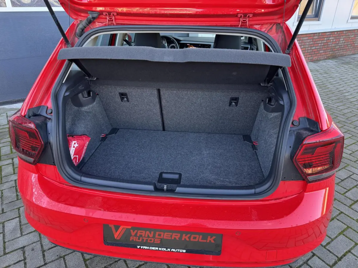 1.0 TSI Comfortline | Carplay | Navigatie | Adaptive Cruise | DAB | LED | Climate | Stoelverwarming | Sensoren