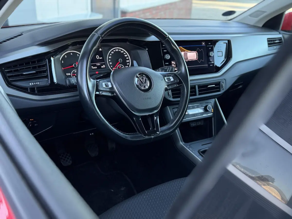 1.0 TSI Comfortline | Carplay | Navigatie | Adaptive Cruise | DAB | LED | Climate | Stoelverwarming | Sensoren
