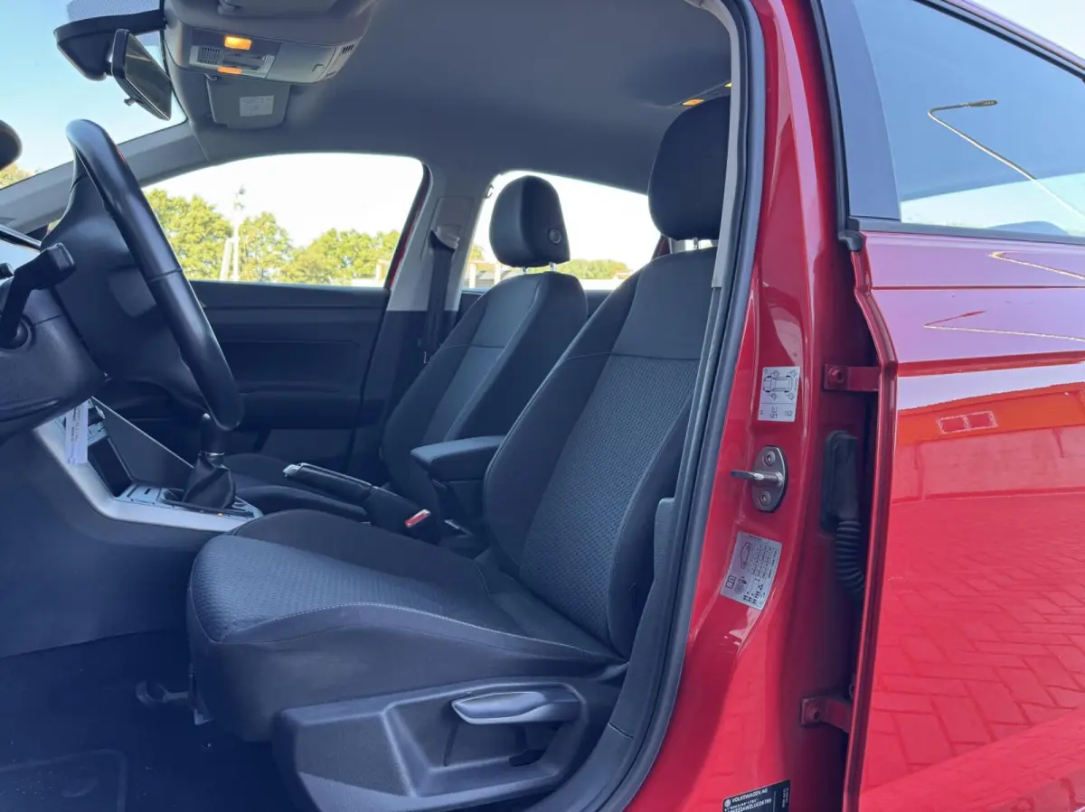 1.0 TSI Comfortline | Carplay | Navigatie | Adaptive Cruise | DAB | LED | Climate | Stoelverwarming | Sensoren