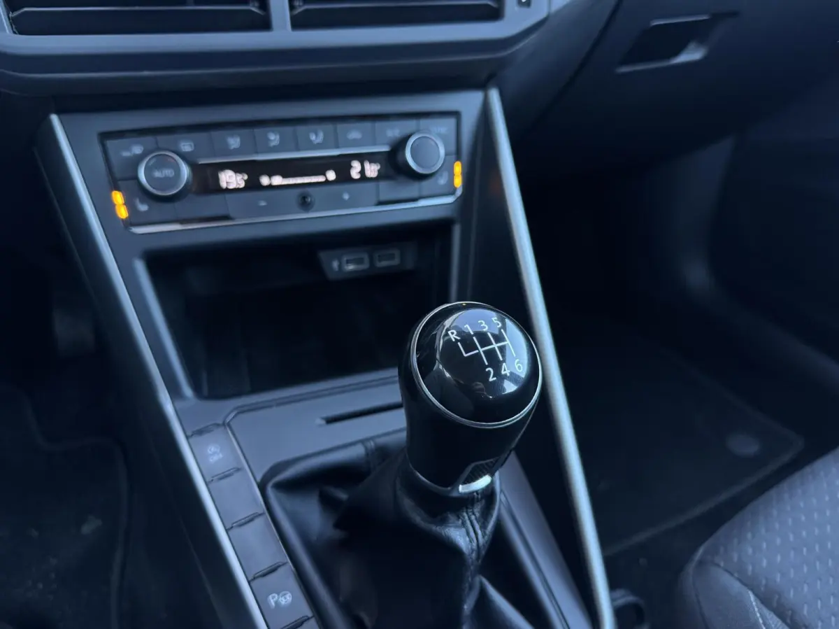 1.0 TSI Comfortline | Carplay | Navigatie | Adaptive Cruise | DAB | LED | Climate | Stoelverwarming | Sensoren