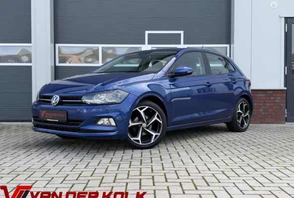 1.0 TSI Comfortline Business | LED | Cruise | Climate | Stoelverwarming | Sensoren | Lichtmetaal