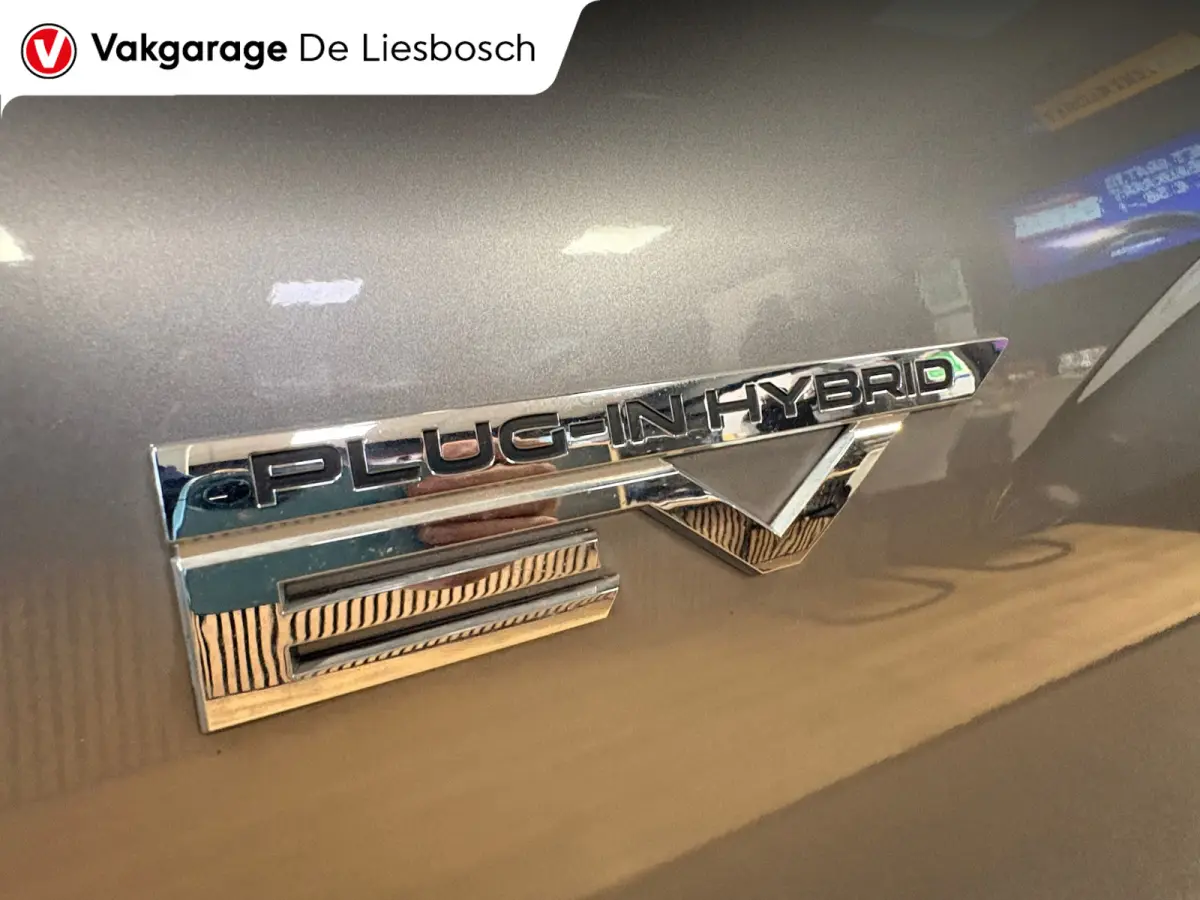 2.4 PHEV Executive/360 camera/navi/stoel/stuur verw/apple /soh 98,6%