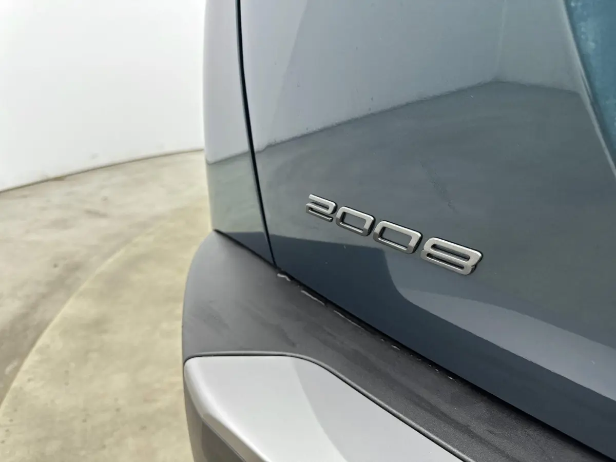 1.2 Hybrid 110 Envy | Nefkens Edition €6.850,- voordeel! | Navigatie | Adaptive Cruise Control | Camera voor en achter