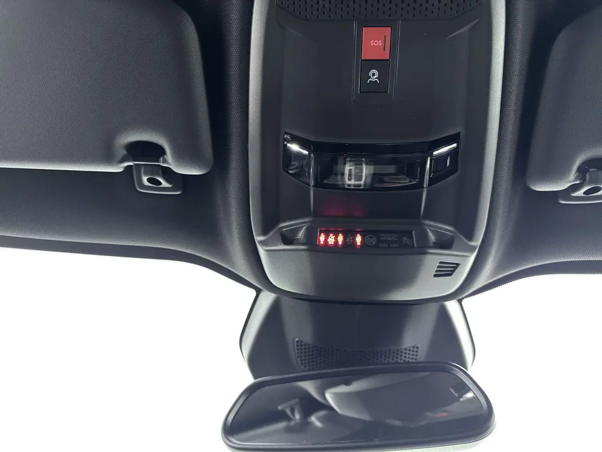 1.2 Hybrid 110 Envy | Nefkens Edition €6.850,- voordeel! | Navigatie | Adaptive Cruise Control | Camera voor en achter