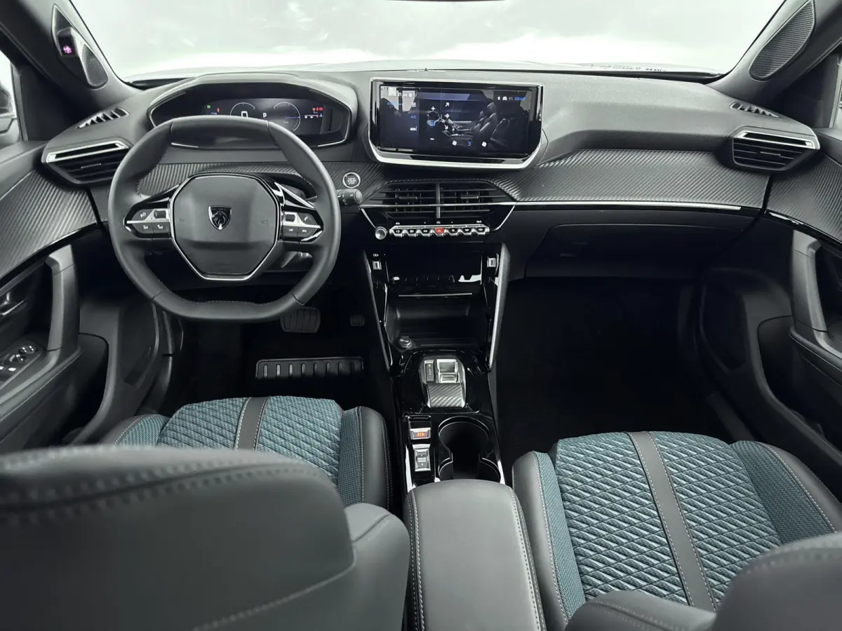 1.2 Hybrid 110 Envy | Nefkens Edition €6.850,- voordeel! | Navigatie | Adaptive Cruise Control | Camera voor en achter