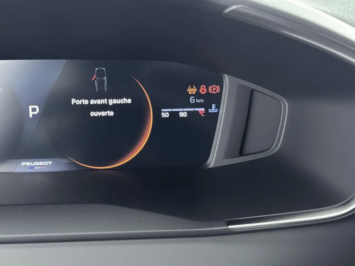 1.2 Hybrid 110 Envy | Nefkens Edition €6.850,- voordeel! | Navigatie | Adaptive Cruise Control | Camera voor en achter