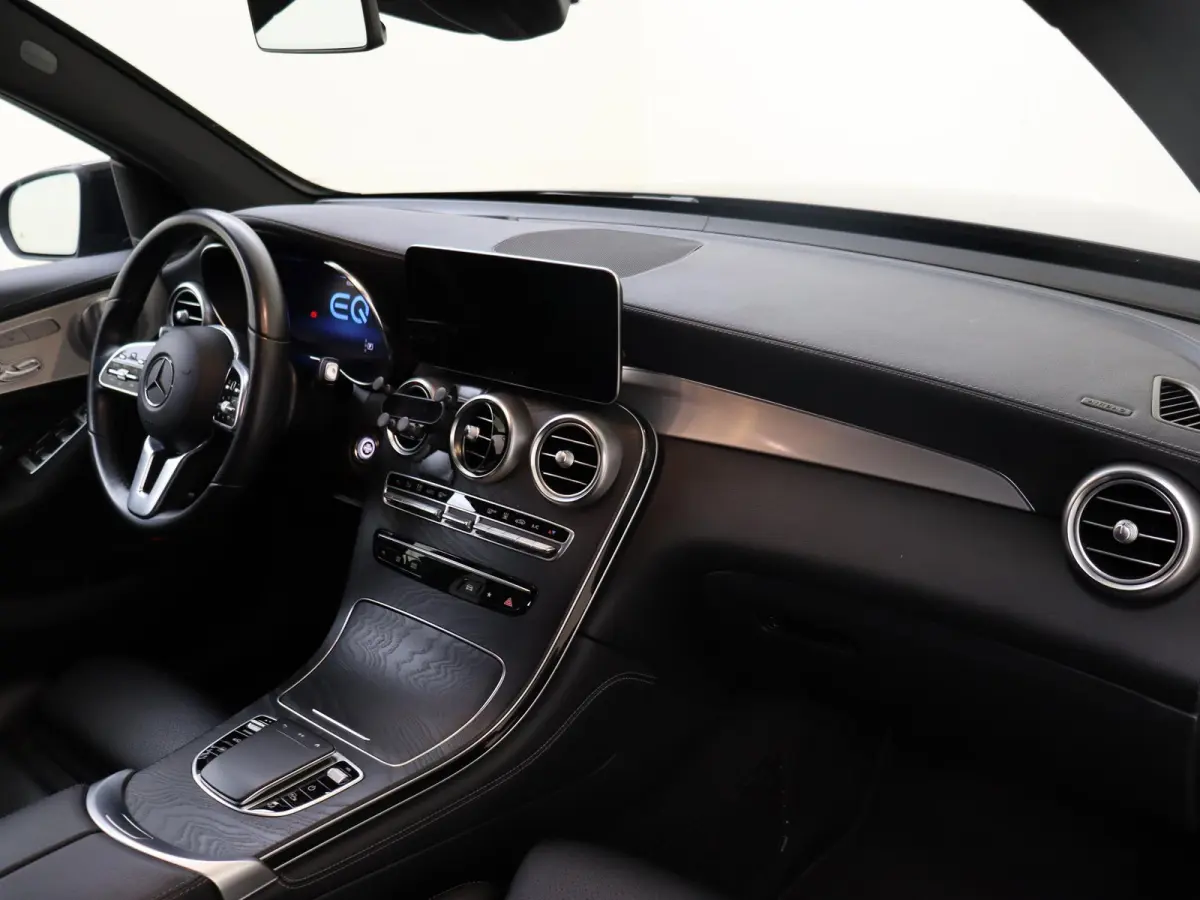 4MATIC / Dig. Cockpit/ Burmester/ Memory/ Night/ DISTRONIC