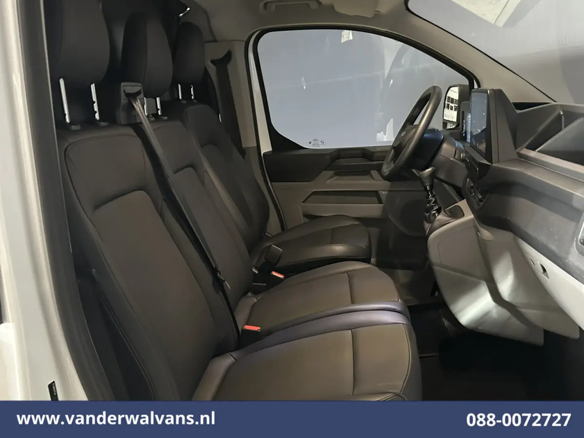 2.0 TDCI 136pk L2H1 Euro6 Airco | Leder | Camera | LED | Apple Carplay | Cruisecontrol Android Auto, Leder, Verwarmde voorruit, Parkeersensoren, Bijrijdersbank, 2740kg trekvermogen