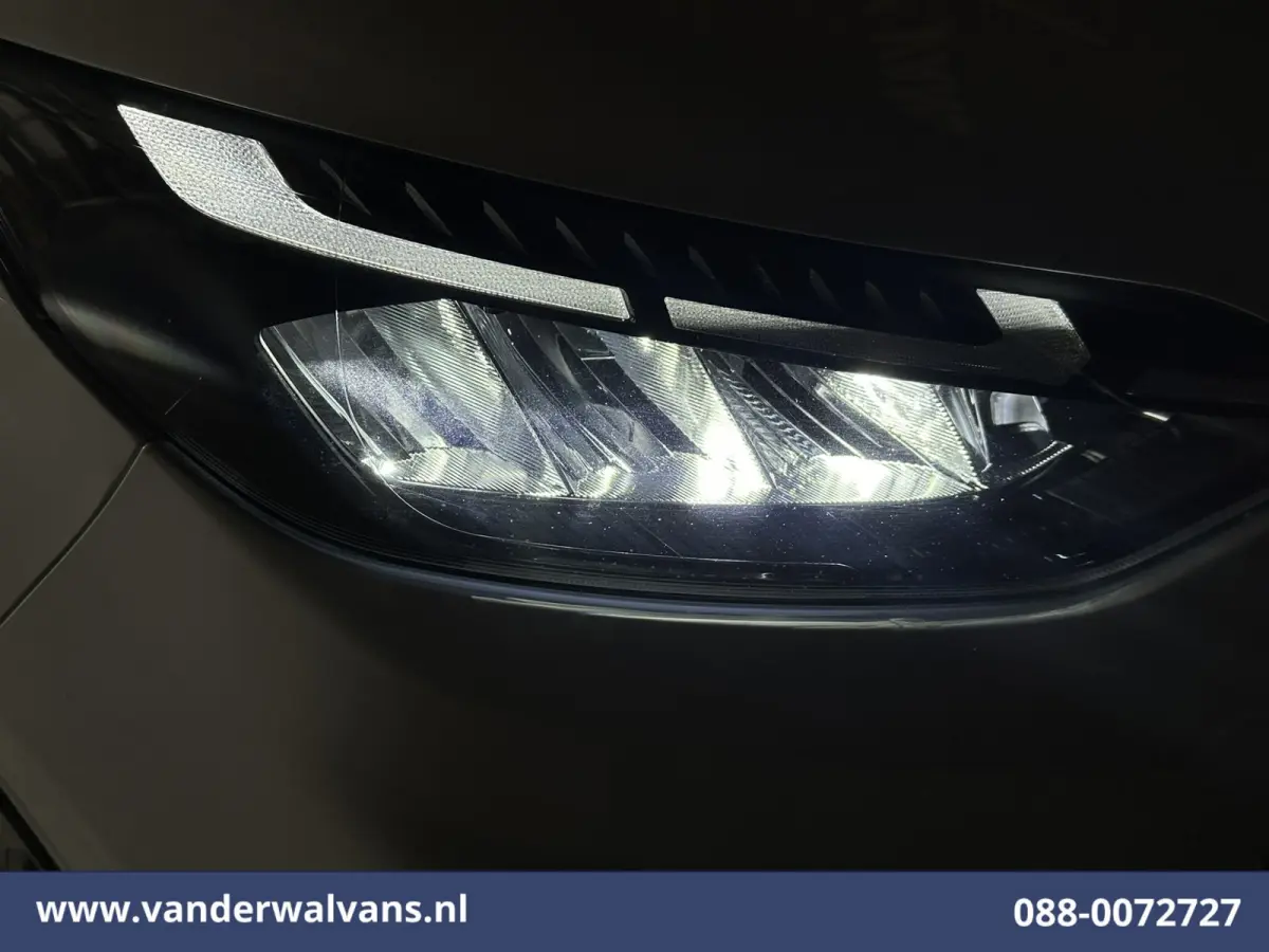 2.0 TDCI 136pk L2H1 Euro6 Airco | Leder | Camera | LED | Apple Carplay | Cruisecontrol Android Auto, Leder, Verwarmde voorruit, Parkeersensoren, Bijrijdersbank, 2740kg trekvermogen