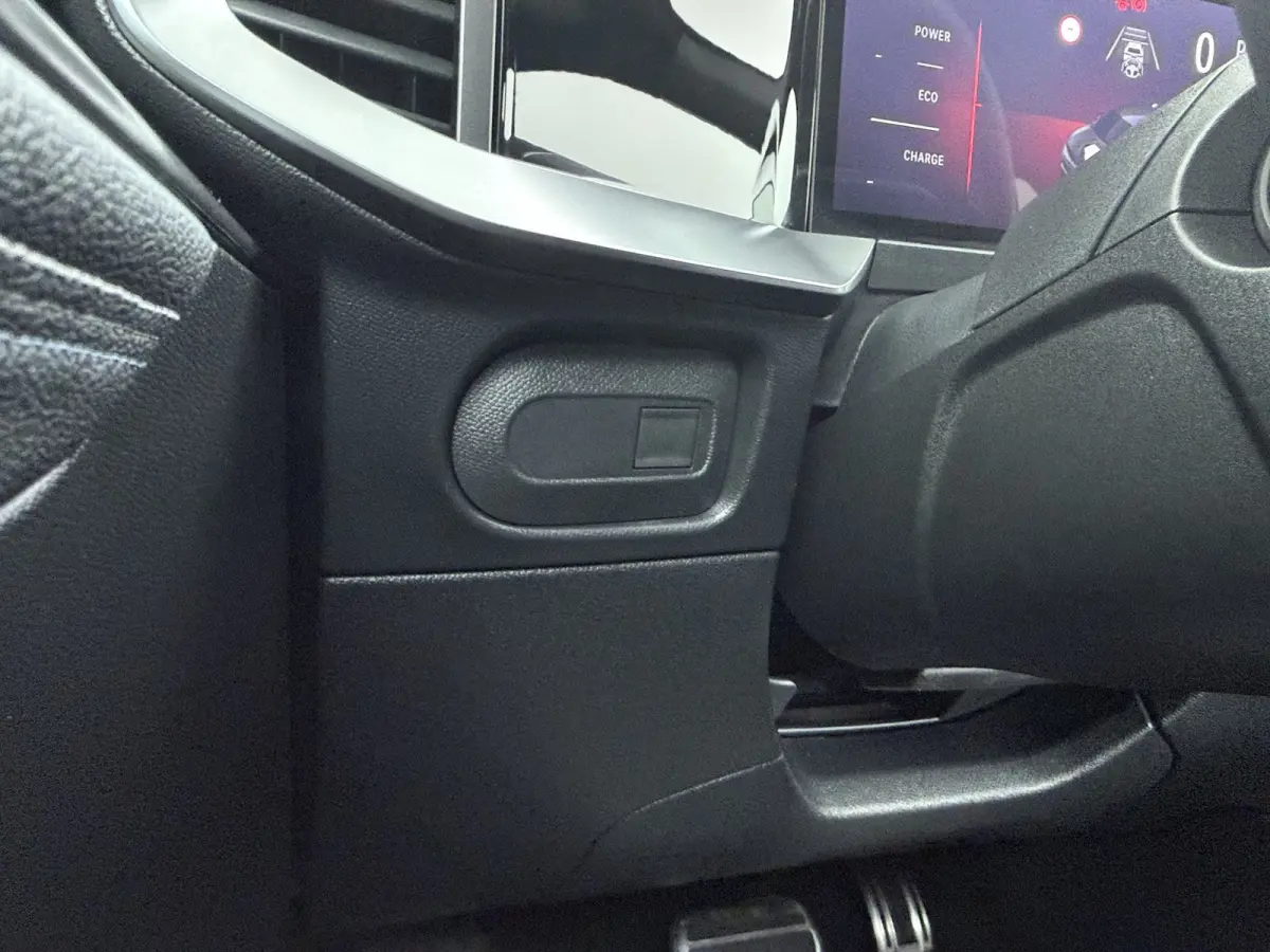 1.2 Turbo Hybrid GS / Navigatie / 360 Camera / Parkeersensoren / Keyless / Matrix LED / Carplay / Dodehoek / Adapt. Cruise / Stuurverwarming