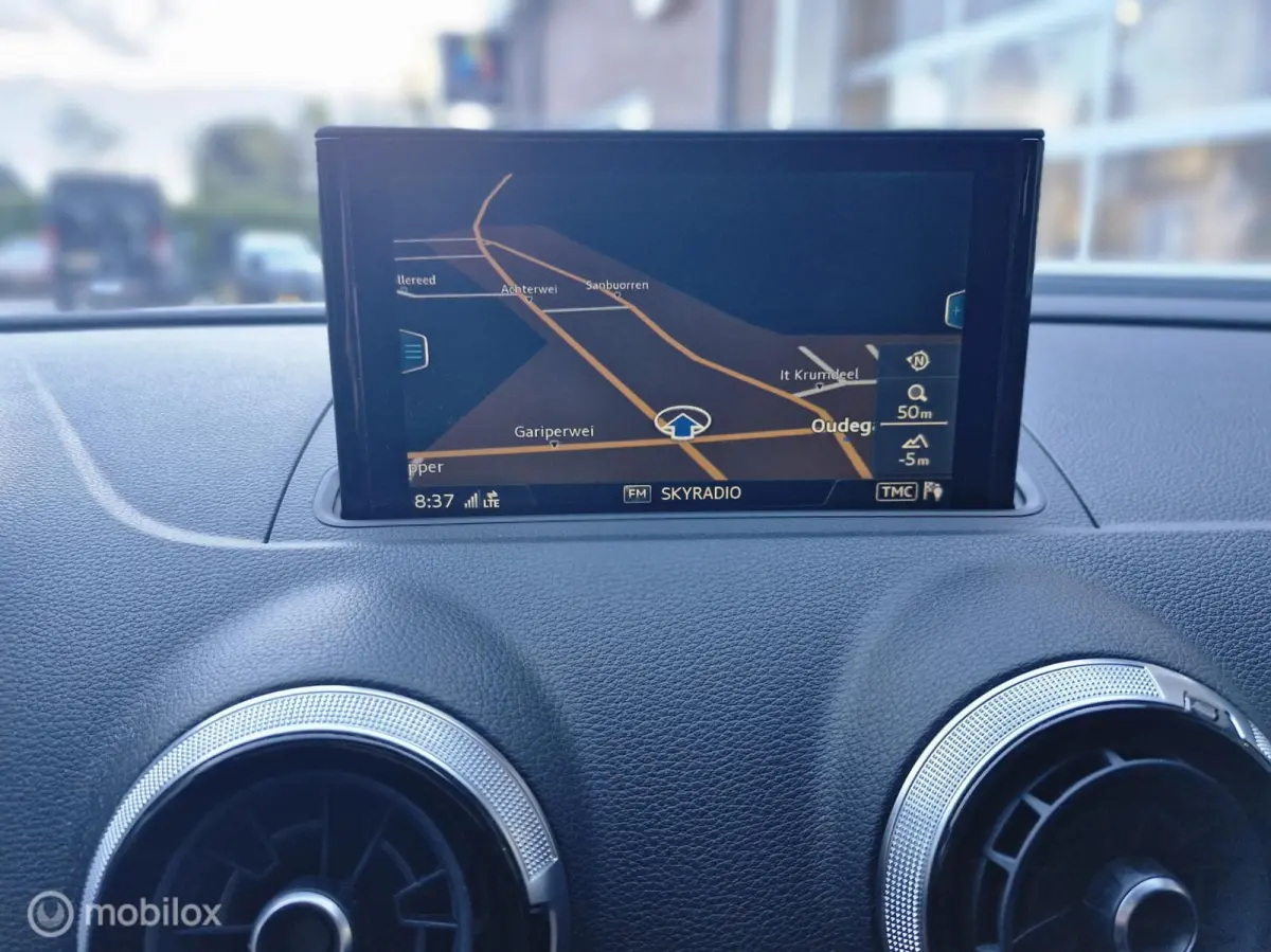 1.0 TFSI Sport Lease Edition Automaat